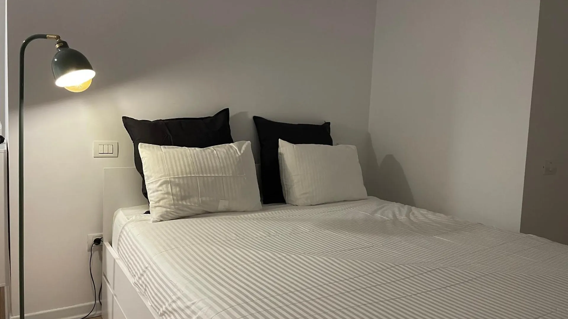 Your Modern Home In The Armenian Quarter Bucharest